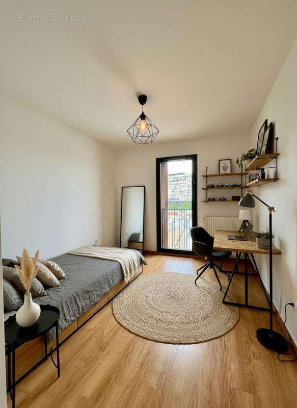 Appartement à COLOMBES