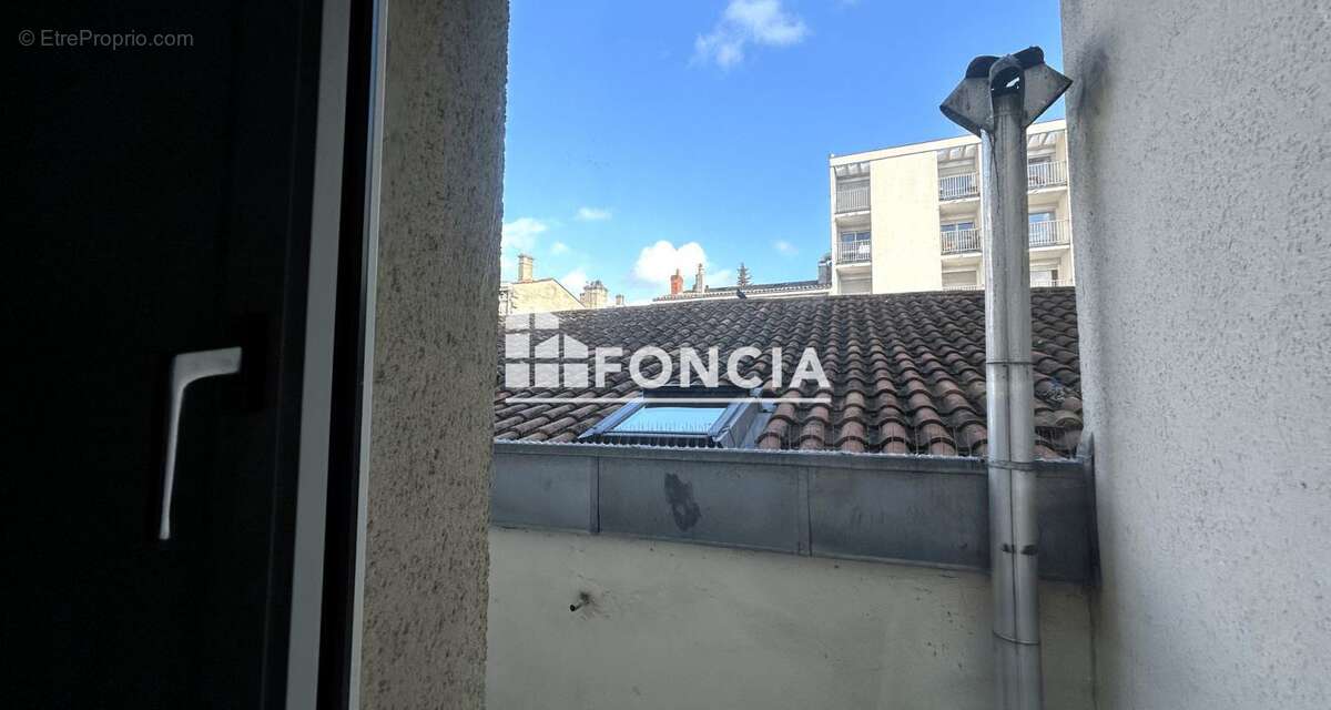 Appartement à BORDEAUX