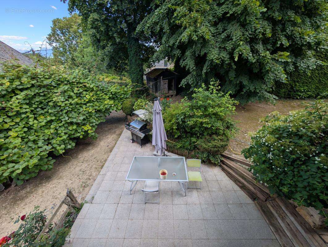 Maison à MOYE