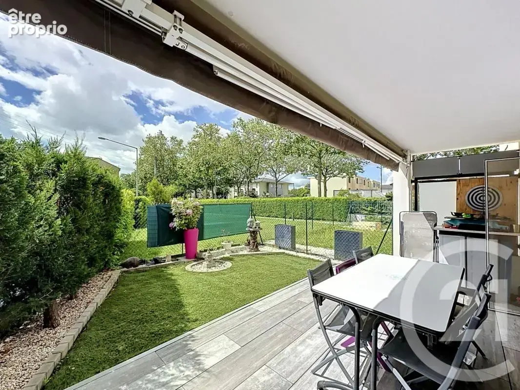 Appartement à VENISSIEUX