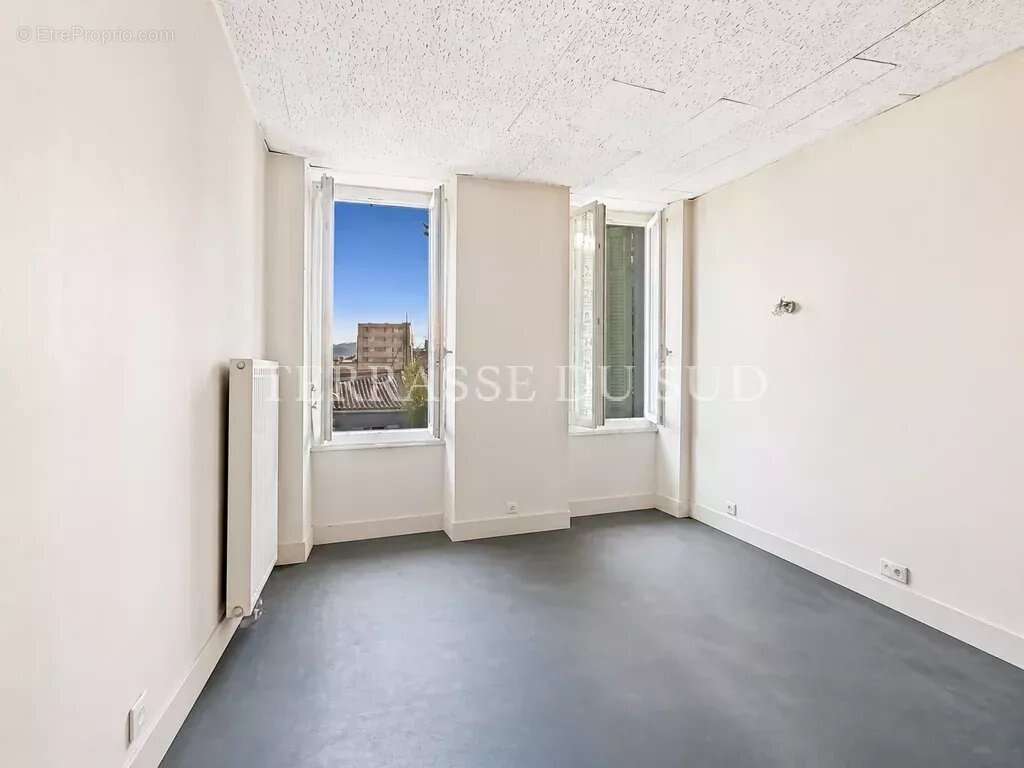 Maison à MARSEILLE-5E