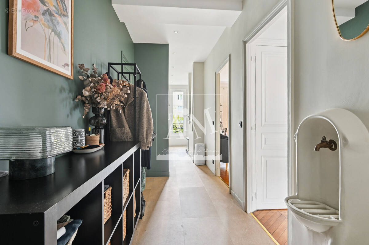 Appartement à NANTERRE