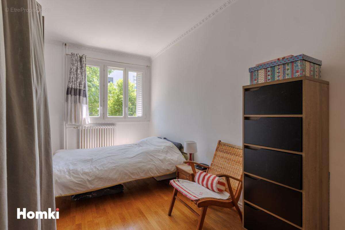 Appartement à LYON-9E