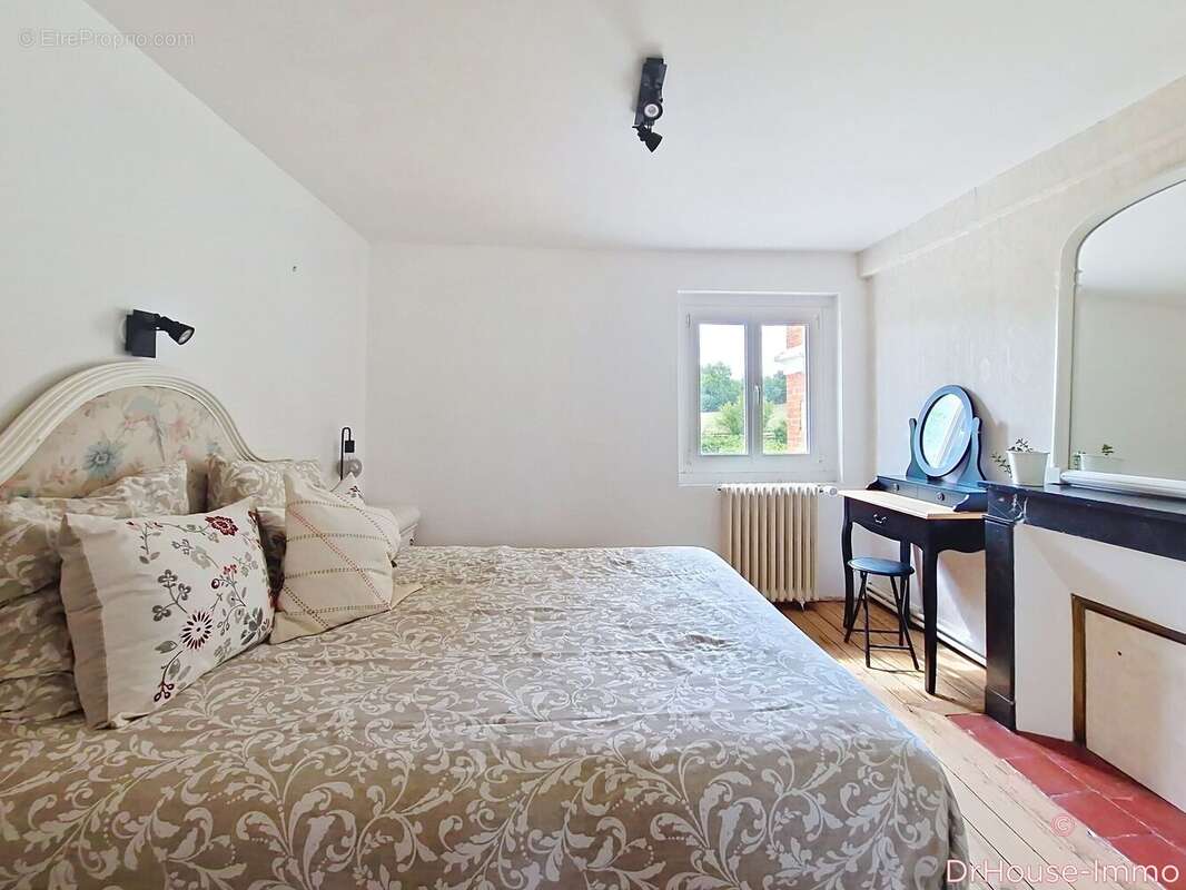 Maison 164 m² à Percy-En-Auge  - photo 6