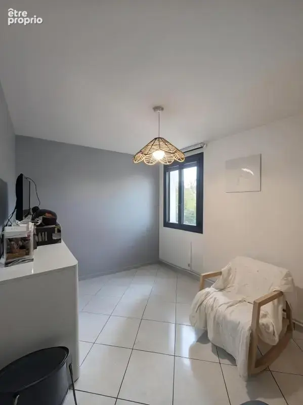 Maison 4 pièces 82 m² à vendre à Grigny (69520) - photo 4