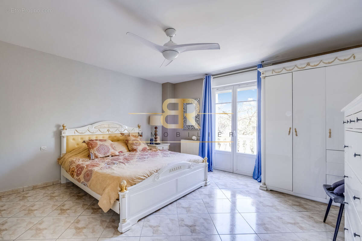 Maison à NOISY-LE-SEC