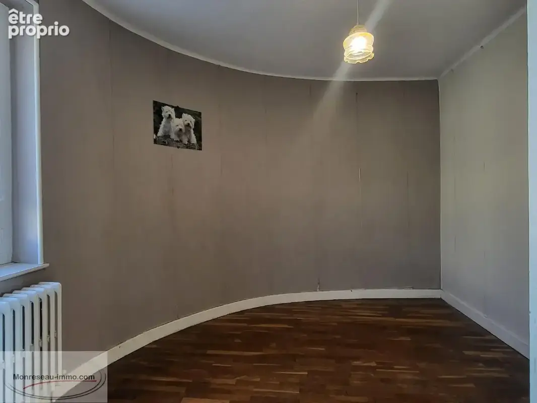 Ensemble Immobilier : 2 logements + dépendances + jardin (constructible) - photo 8