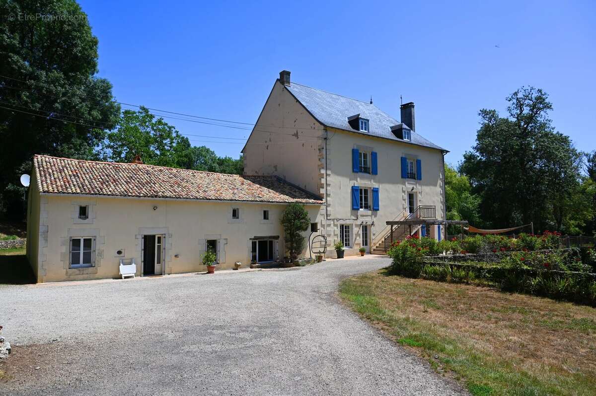Maison à POITIERS