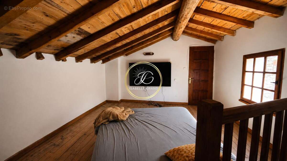 Maison à OLETTE