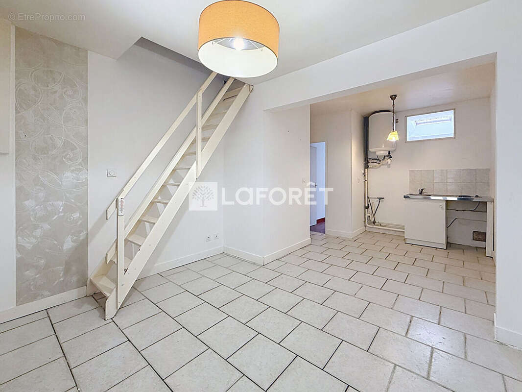 Maison à PETIT-COURONNE