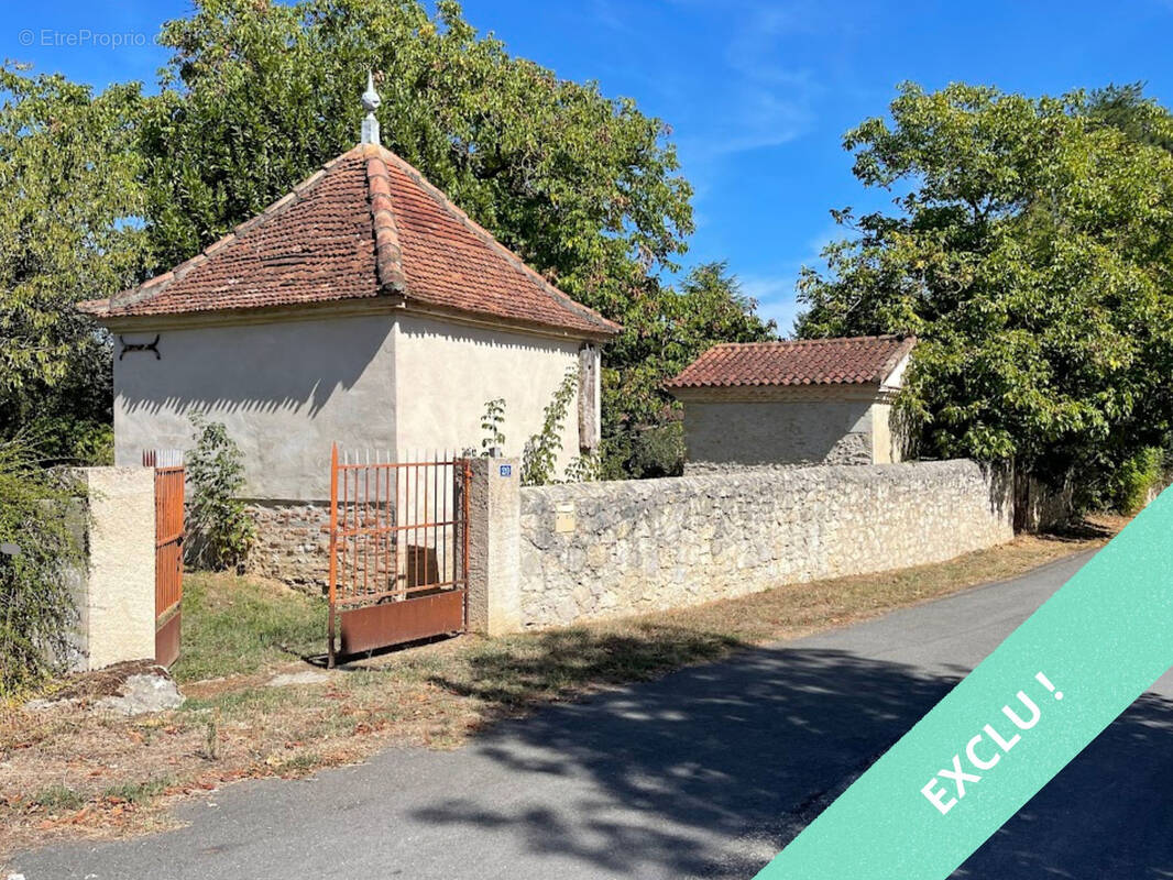 Terrain à FLEURANCE