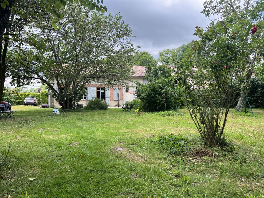 Maison à FINHAN