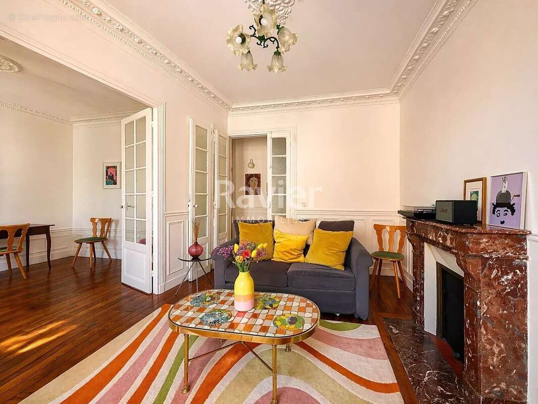 Appartement à PARIS-19E