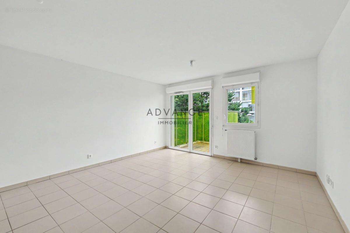 Apt T2 à Blagnac Andromède avec balcon, parking et cellier - photo 2