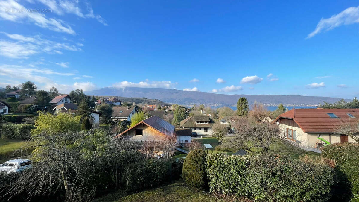 Maison à MENTHON-SAINT-BERNARD