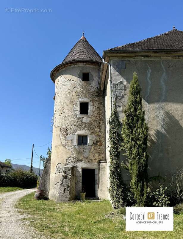 Autre à ARTHAZ-PONT-NOTRE-DAME