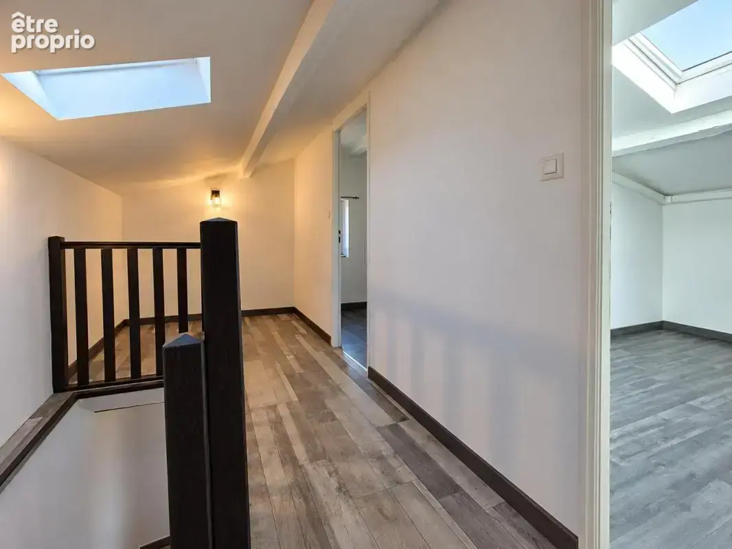 Maison 5 pièces 104m2 - photo 8