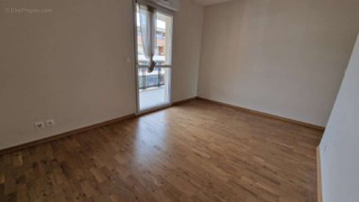 Appartement à PREVESSIN-MOENS