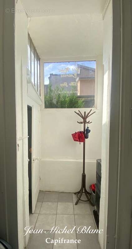 Commerce à VERNAISON