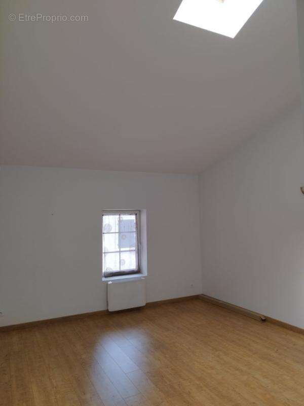 Maison à PONT-D&#039;AIN