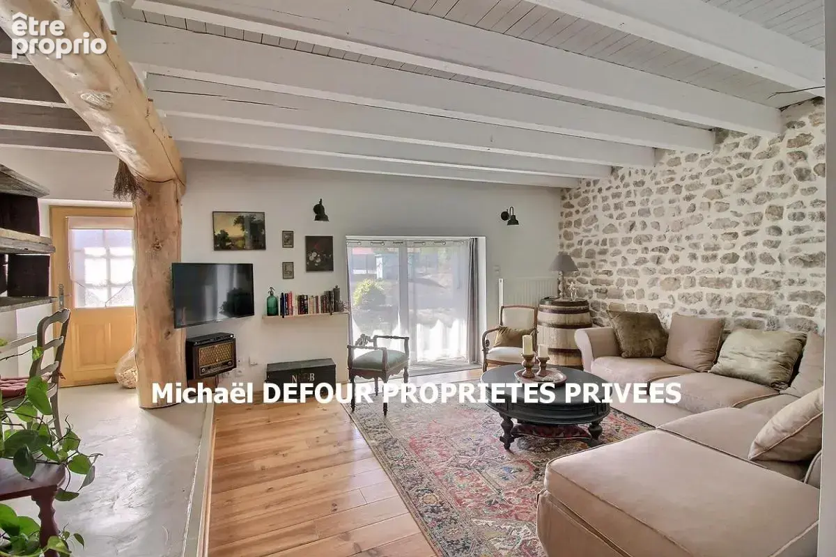 Les Villettes 43600 maison en pierre d'environ 122 m² habitables 3 chambres avec espace bureau sur environ 300 m² de terrain - photo 2