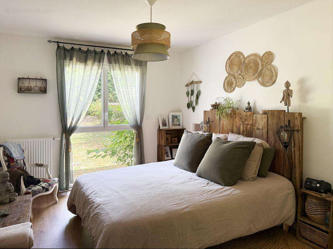 Appartement à TOSSE
