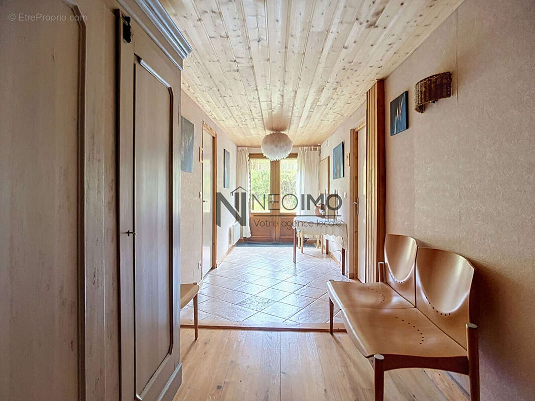 Maison La Bresse 620 m2 - photo 8