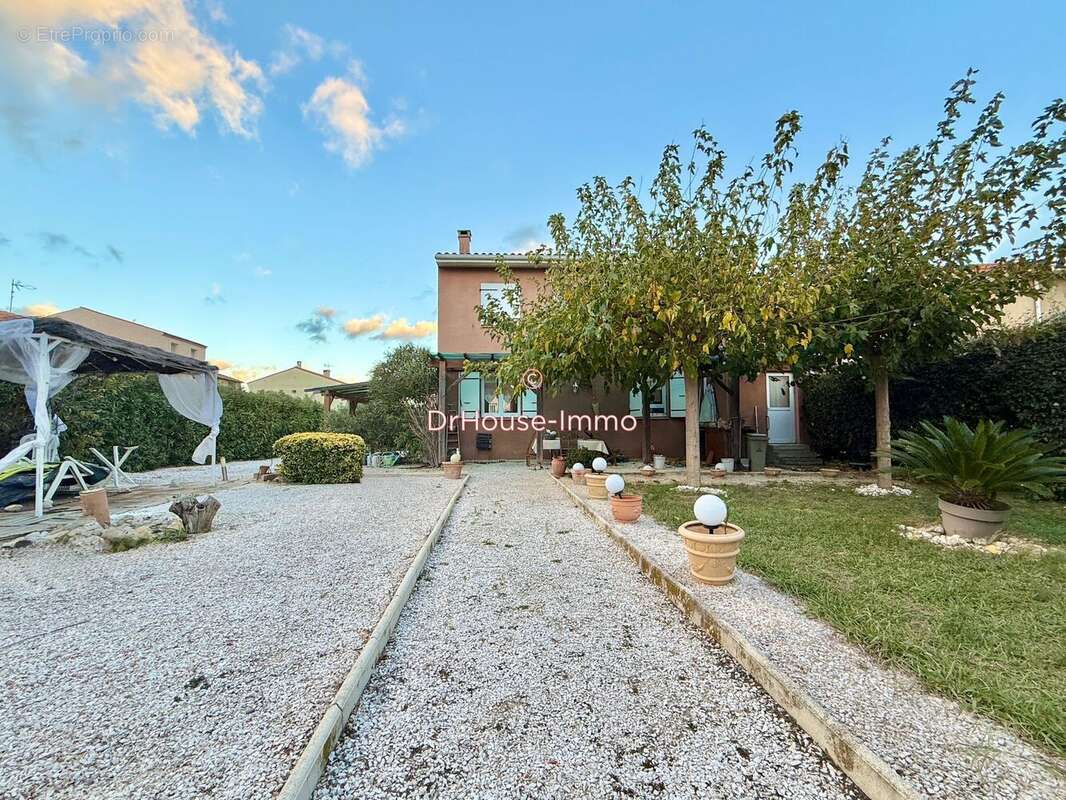 Maison à CORNEILLA-LA-RIVIERE