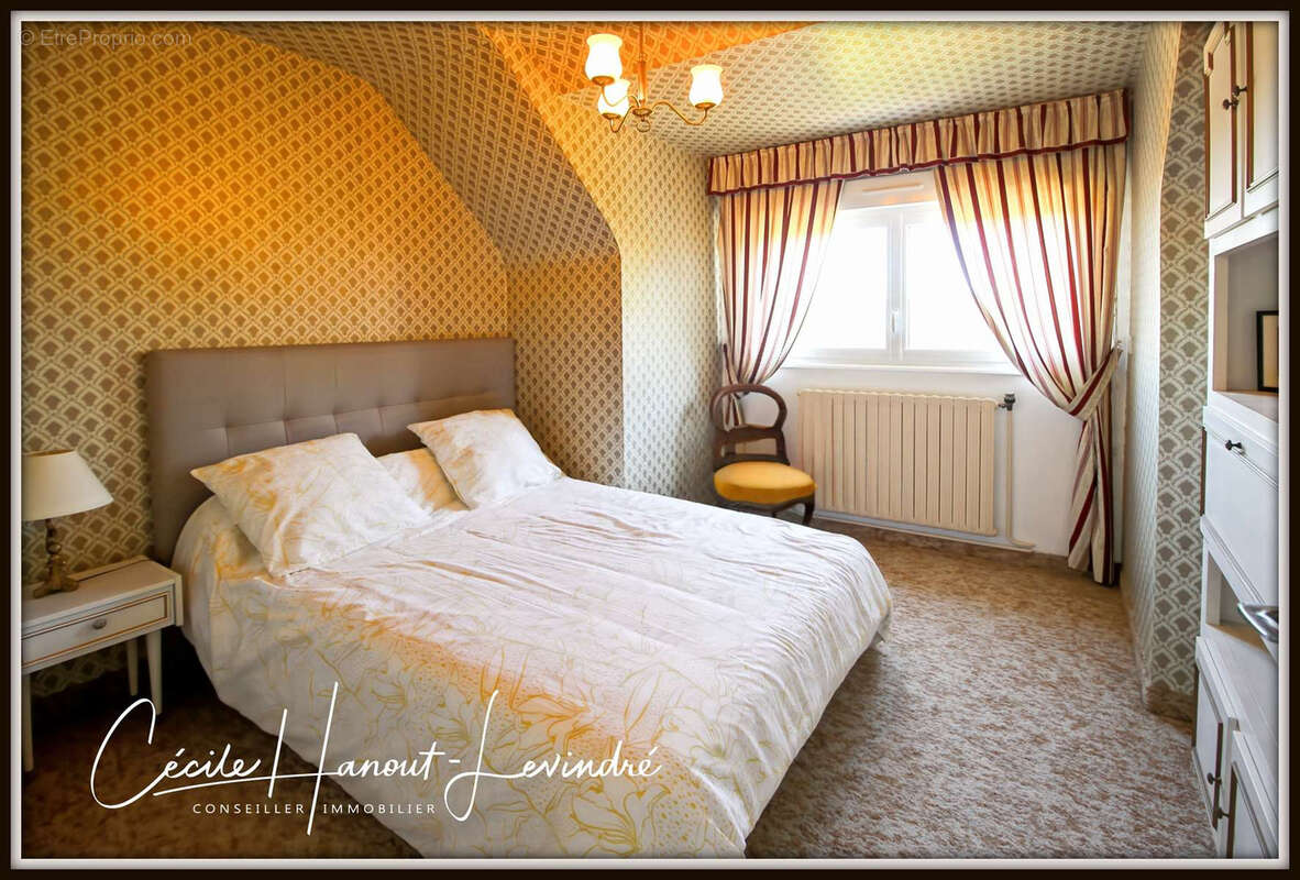 Secteur Baie du Mont-Saint-Michel -  pavillon sur sous-sol 165 M2 - 5 chambres - terrain 1662 m2. - photo 18