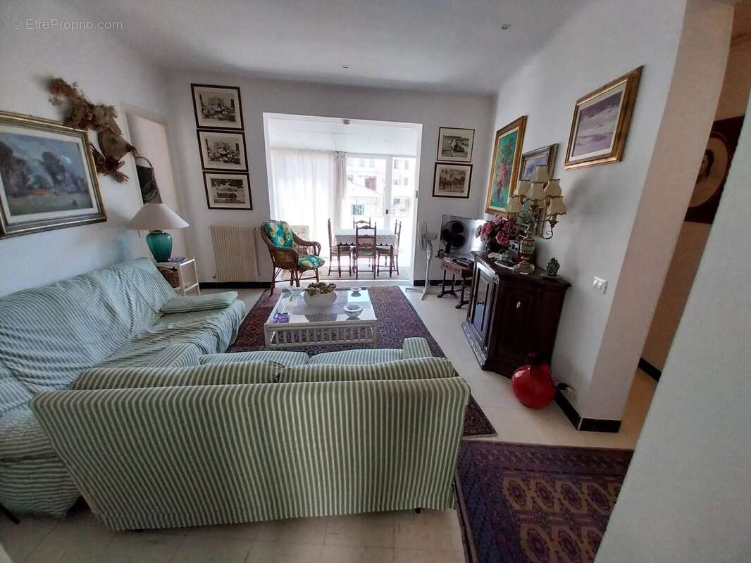 Appartement à MENTON