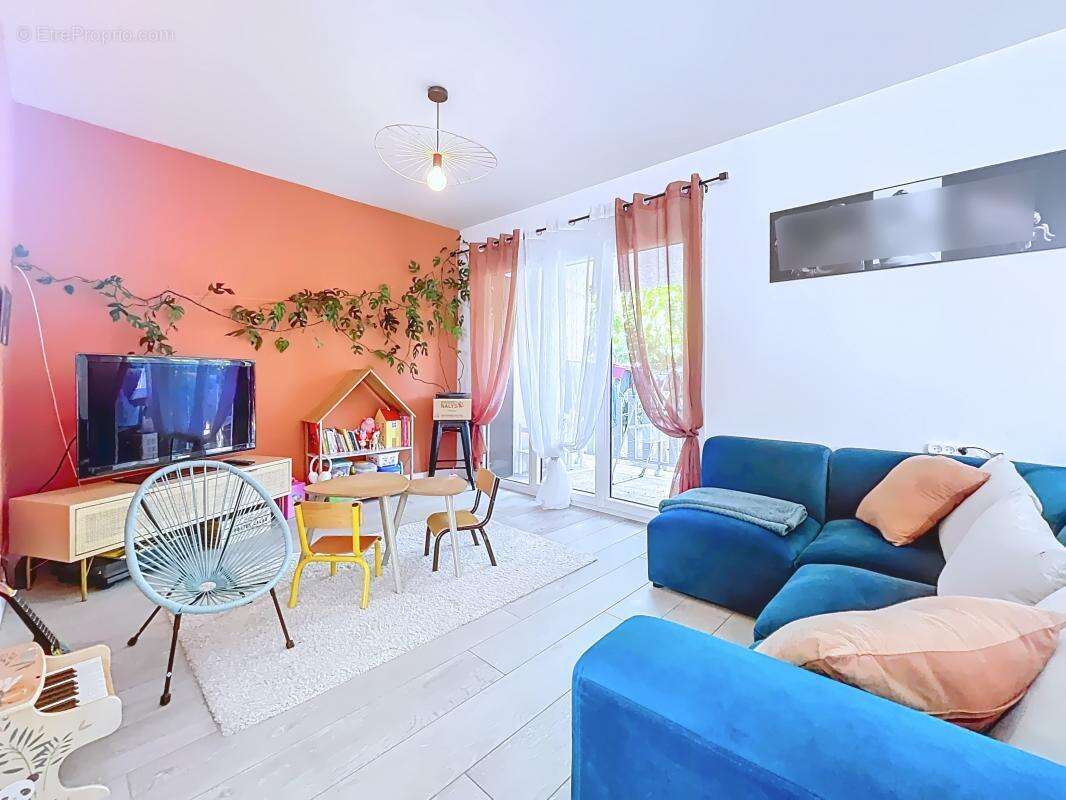 Maison à BOURG-LES-VALENCE