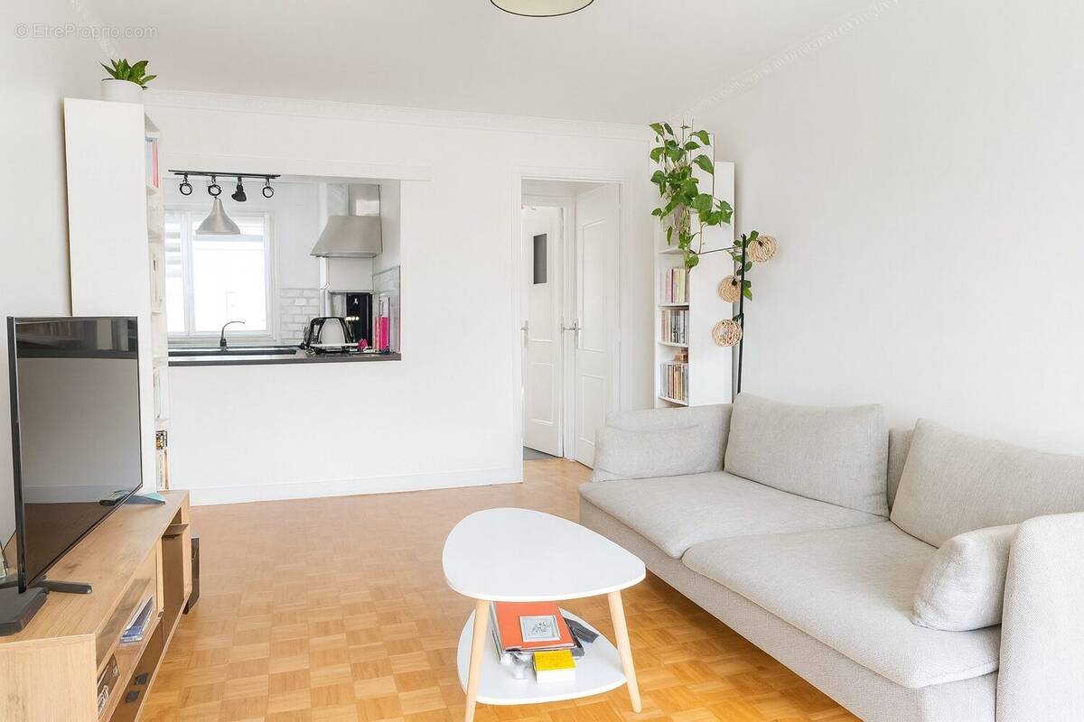 Appartement à MAISONS-ALFORT