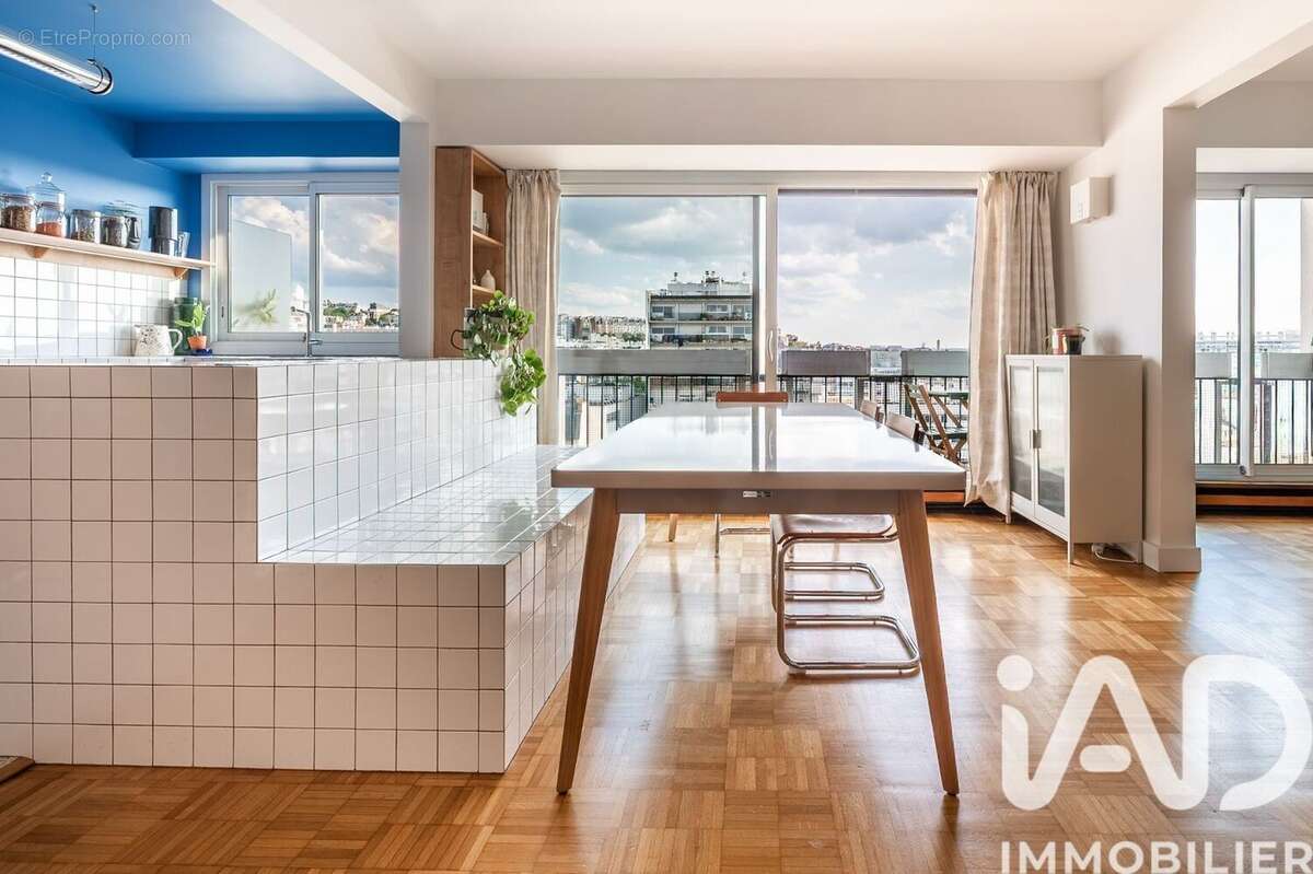 Photo 6 - Appartement à PARIS-18E