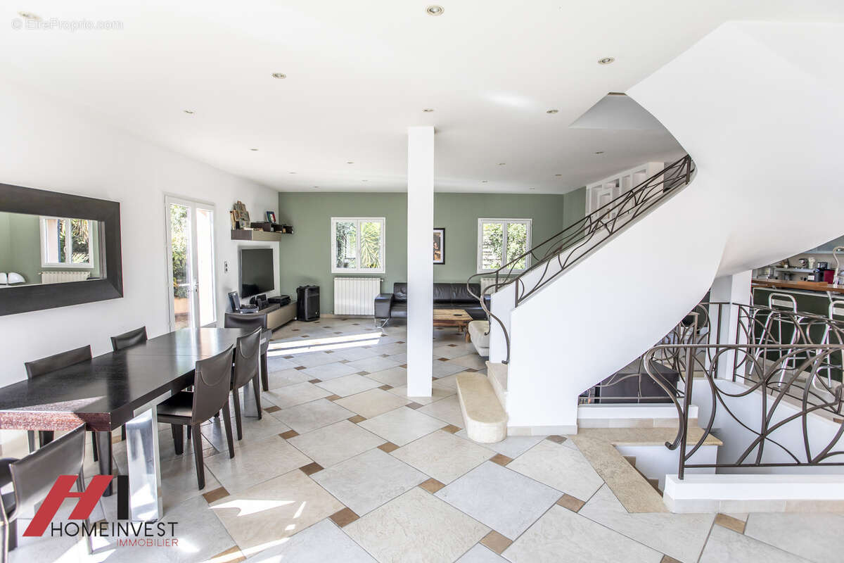 Maison à PLAN-DE-CUQUES