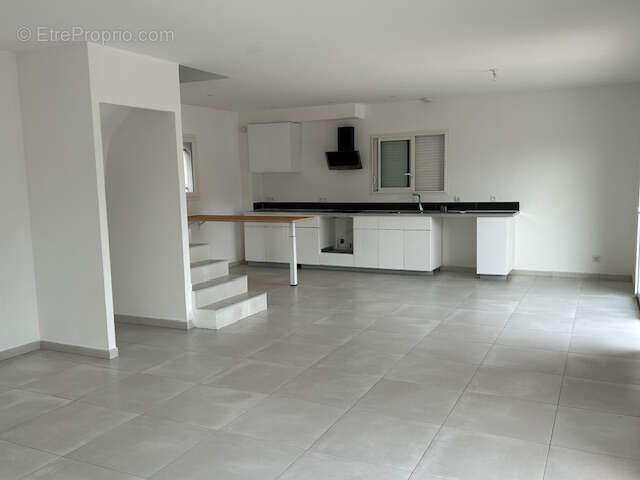 Villa  5 pièce(s) 120 m2 - photo 2