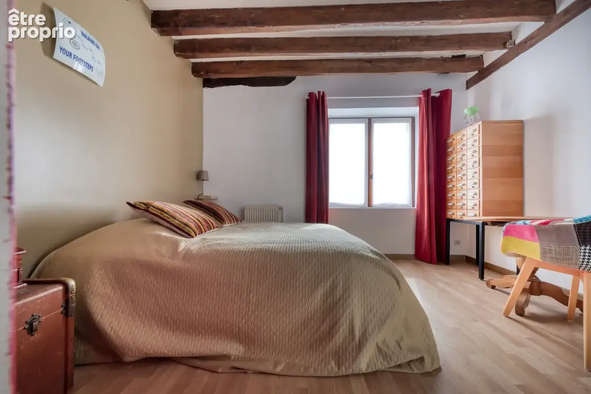 Maison ancienne tres atypique - 141m2 - 4 chambres + bureau - bezu jardin avec puits. - photo 17