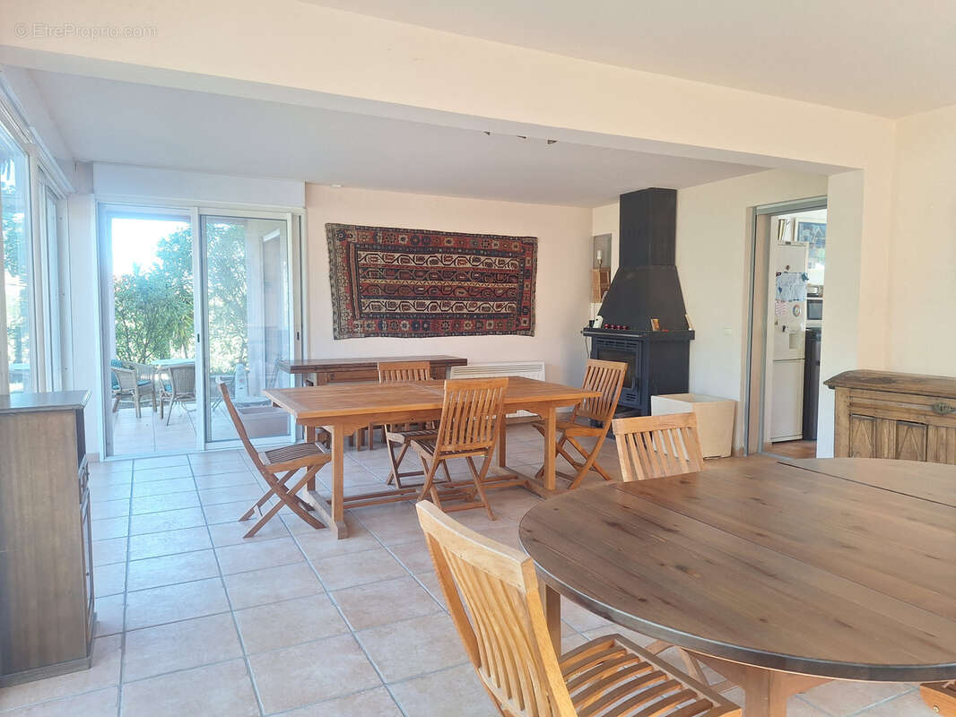 Maison à LAROQUE-DES-ALBERES