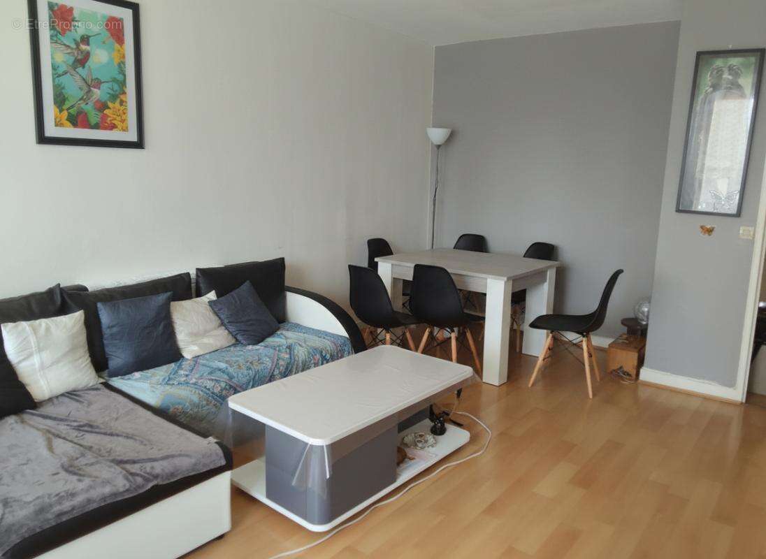 Appartement Villeneuve Saint Georges 3 pièces de 66 m2 + une cave en rez-de-chaussée - photo 5