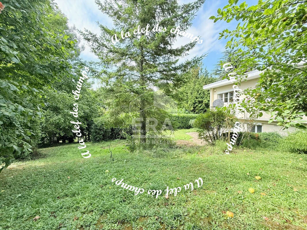 Maison à GIF-SUR-YVETTE