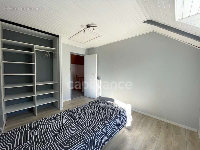 Maison à GRAND-CHAMP