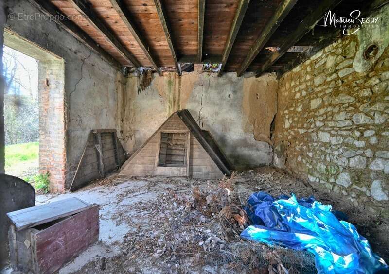 Maison à MESSIMY
