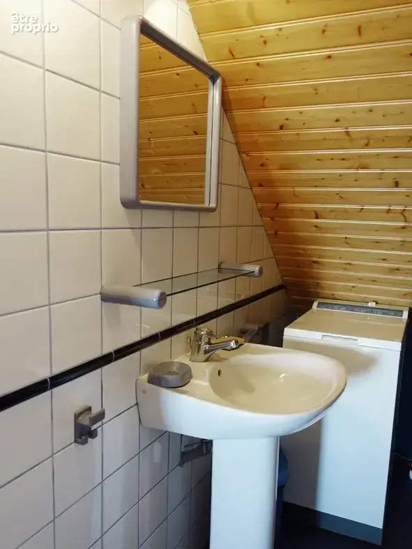 À VENDRE  ÉTEL  Immeuble avec potentiel commercial et résidentiel - photo 21