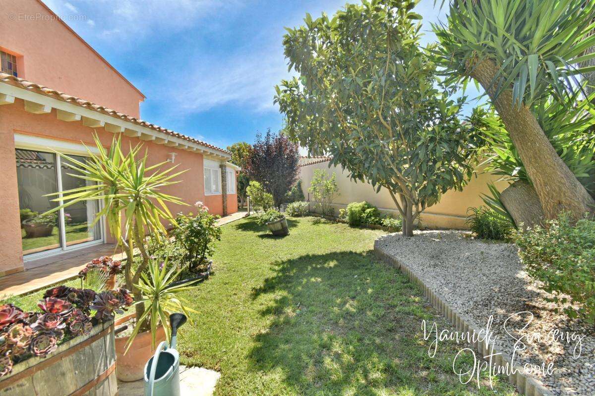 Maison de 121 m² avec jardin - bompas (66430) - photo 2