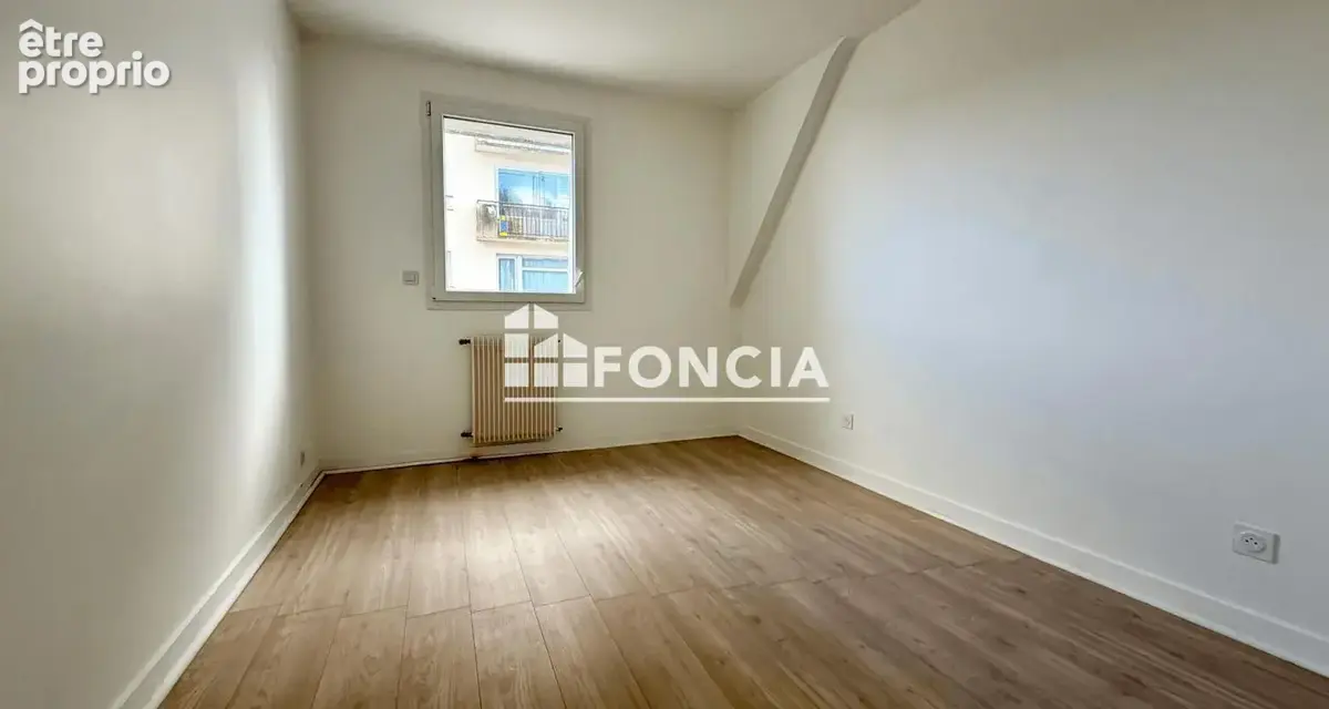 Ideal Investissement, Spacieux appartement de 133M2 - photo 6