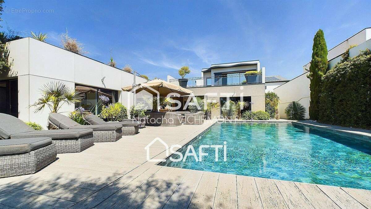 Photo 2 - Maison à ANGOULINS