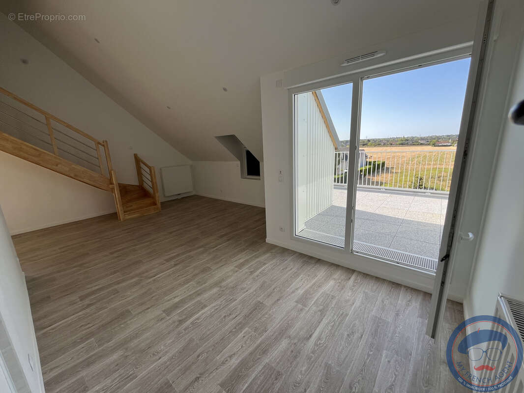 Duplex en vente pour petite famille à La Ville-Aux-Dames - photo 14