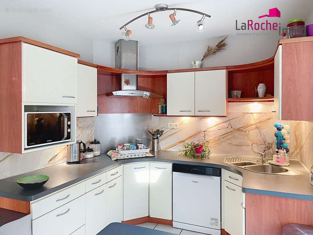 Maison à SAINT-URBAIN