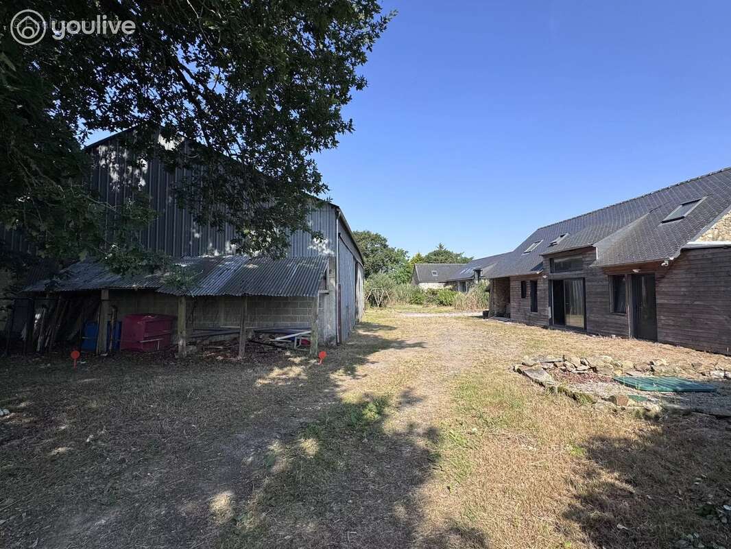 pontivy longére 8 piéces plus 2 logements sur 3150m2 - photo 33