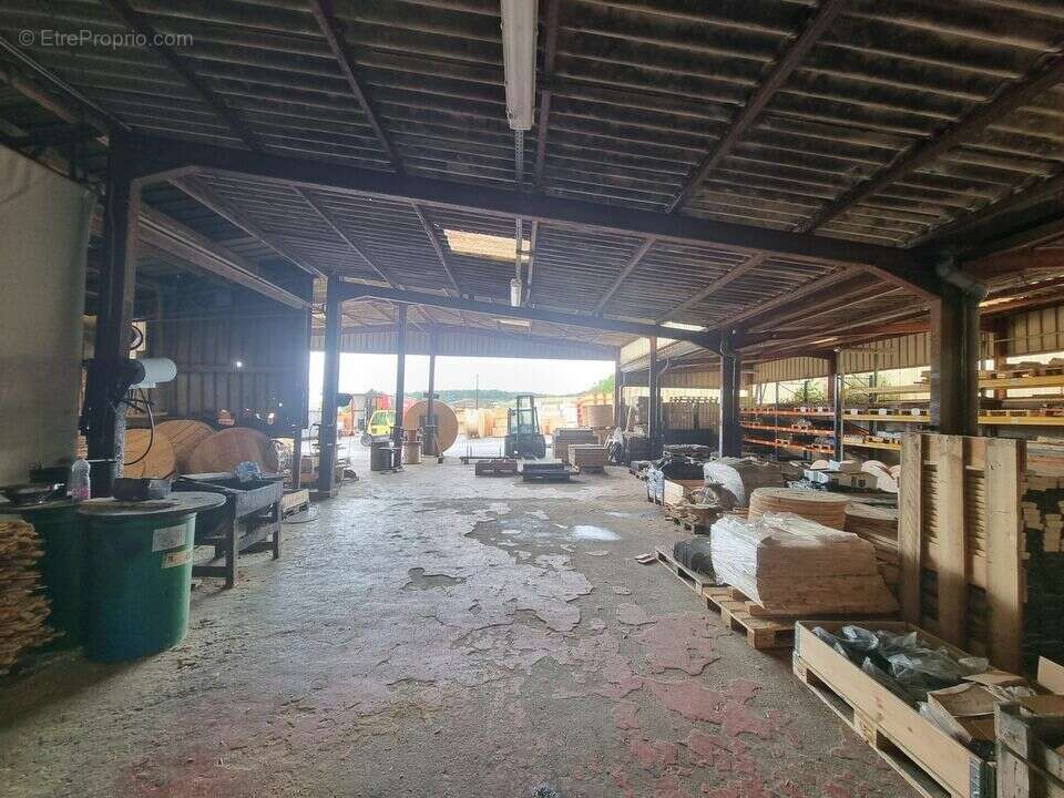 Appartement à DOMEVRE-SUR-AVIERE