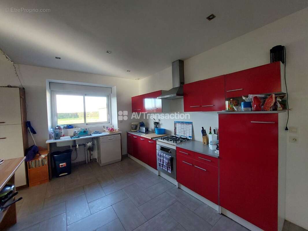 Maison 306 m² à Vaiges  - photo 18